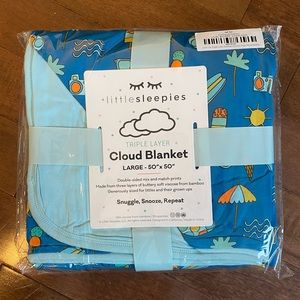 New in bag little sleepies cloud blanket